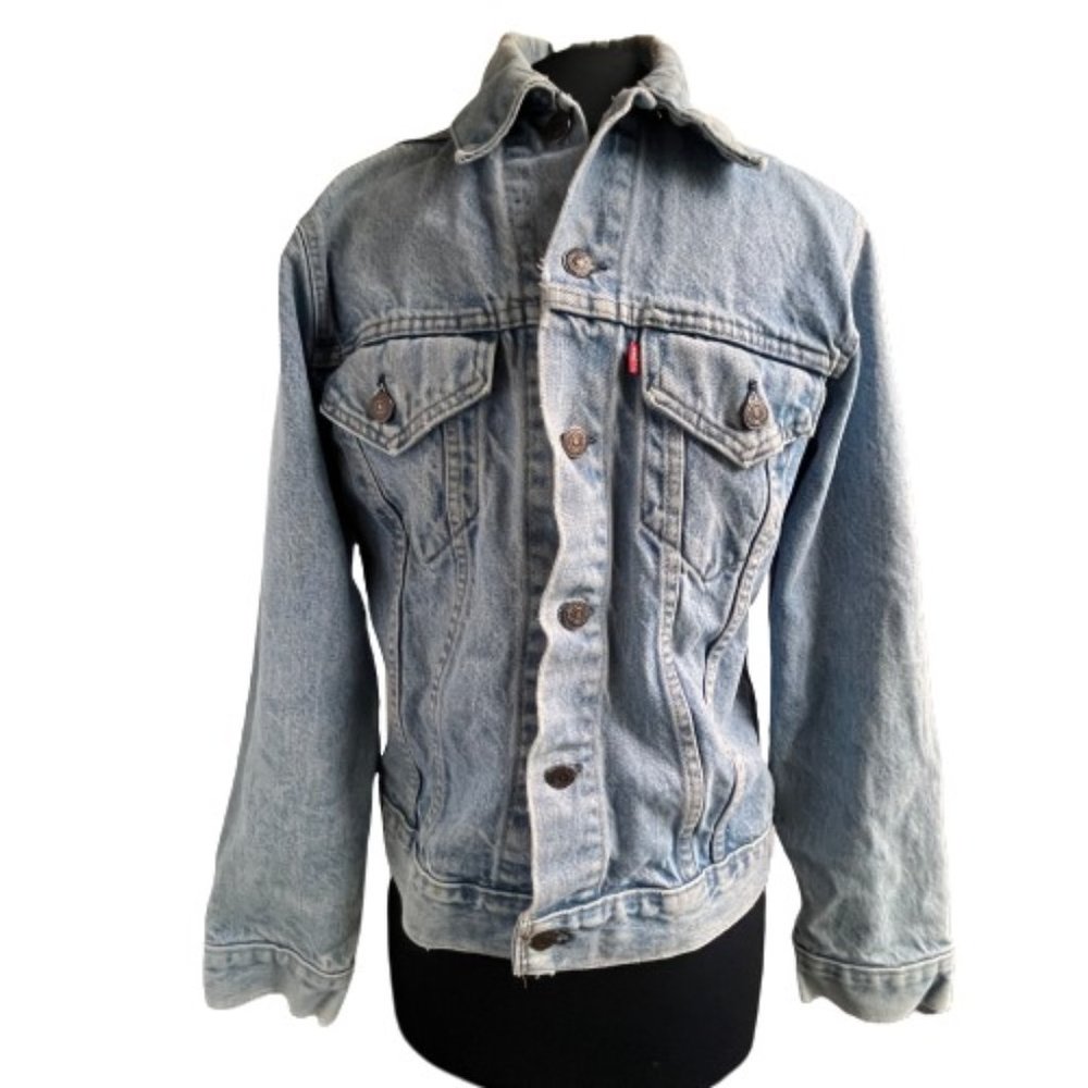 Levi’s Strauss & Co. Vintage Denim Jean Trucker Jacket 70505 0213 Size 40